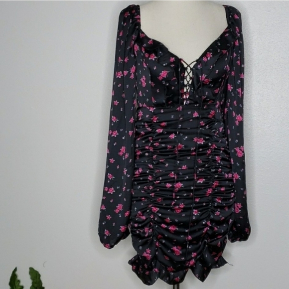 NEW Forever 21 Woven Floral Pink Black Lace Up Bodice Spring Summer Bohemian - Picture 8 of 11